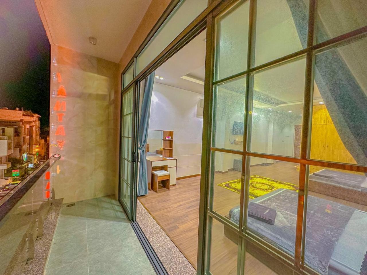 Nhan Tay 2 Hotel Кантхо Экстерьер фото